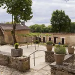 Domaine De L'age بيت للعطل *