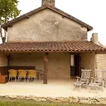 بيت للعطل Domaine De L'age Négrondes