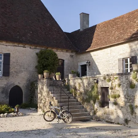 Domaine De L'age Prázdninový dům Négrondes